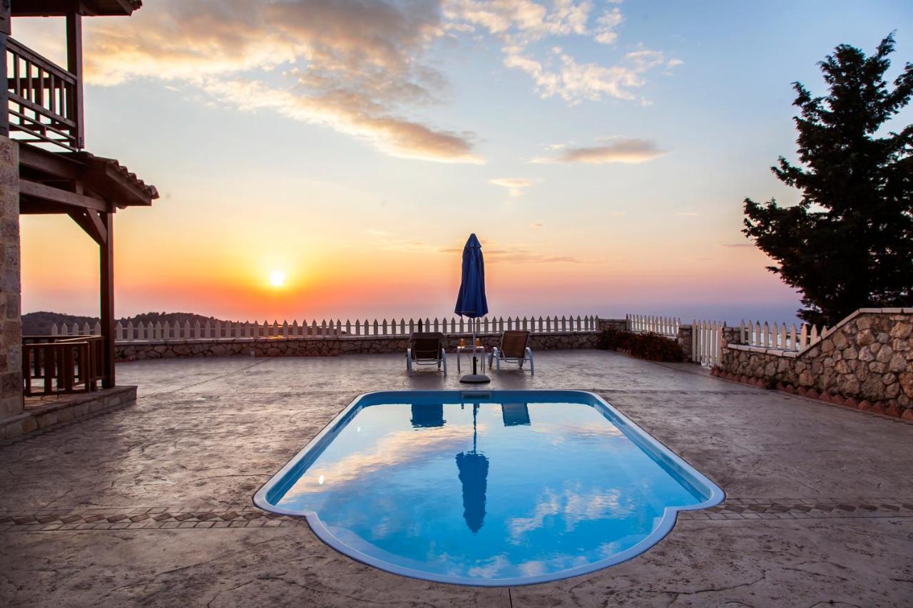 Villa Vissala Village *
